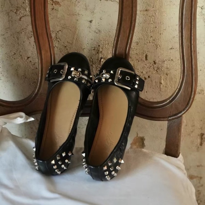 Mary Jane Shoes - รองเท้าส้นเตี้ยหัวกลมแบบมีสายรัดหนังสำหรับผู้หญิง รุ่น Mary Jane