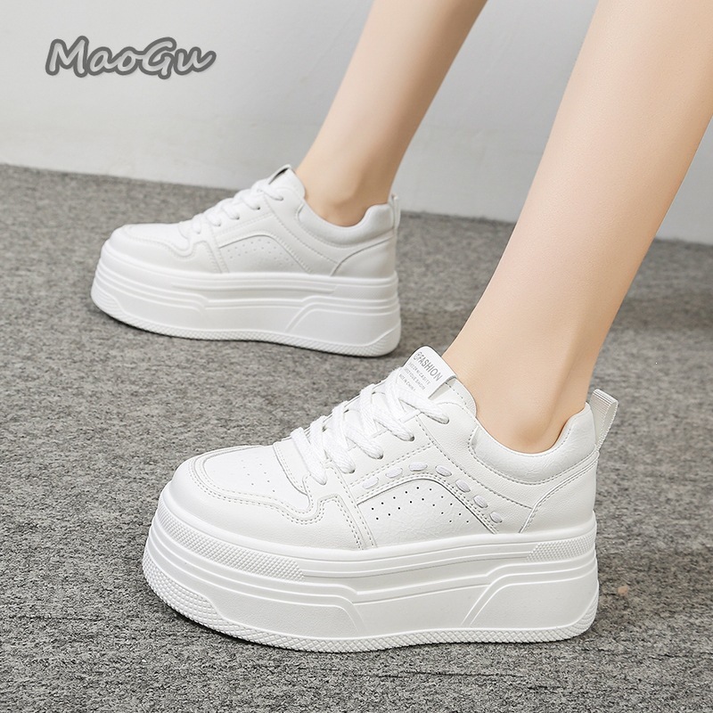 รองเท้าผ้าใบเสริมส้นสีขาวสำหรั - Women Shoes Store บทวิจารณ์และราคา