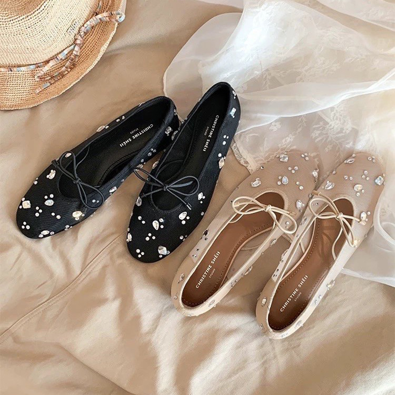 รองเท้าส้นเตี้ยแบบสวมประดับโบว - Mary Jane Shoes บทวิจารณ์และราคา