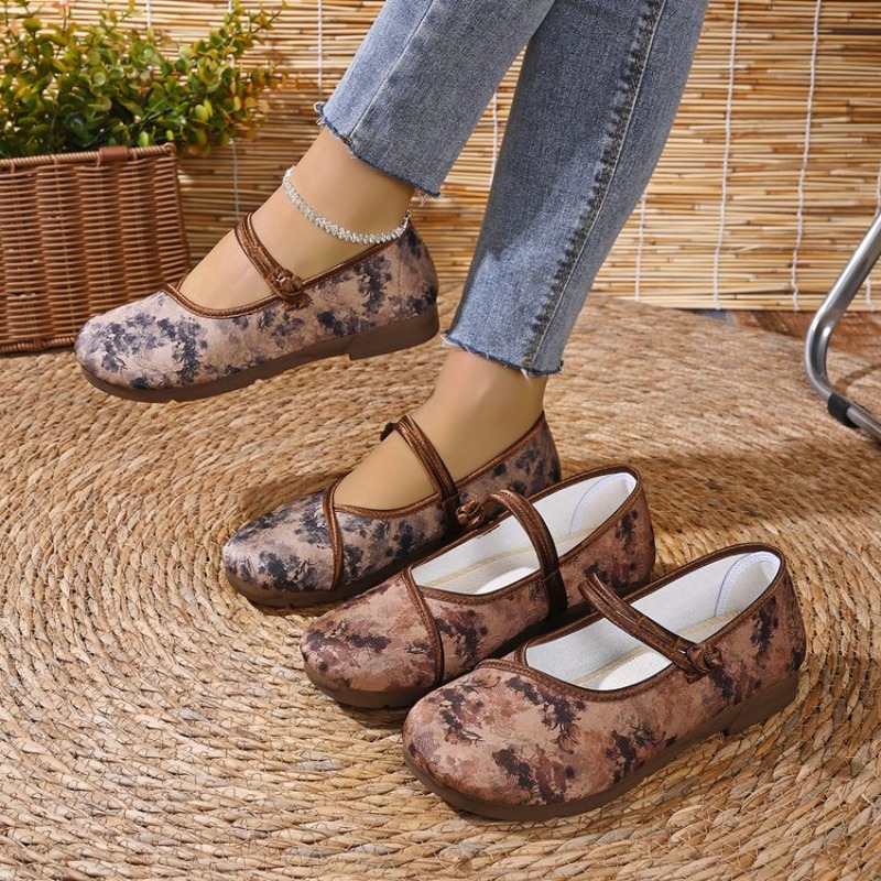 รองเท้าแฟลตผู้หญิง ดีไซน์แบบแม - Mary Jane Shoes บทวิจารณ์และราคา