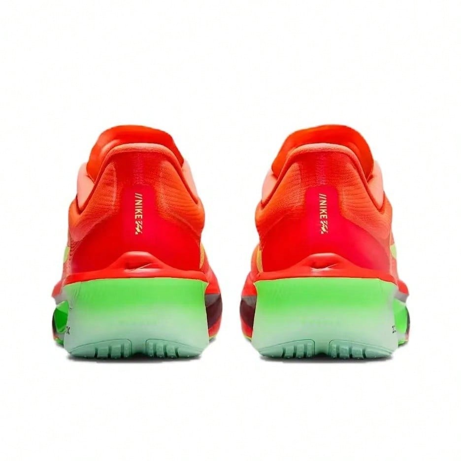 รองเท้าวิ่งบนถนนสำหรับผู้หญิง  - Women Shoes Zoom บทวิจารณ์และราคา
