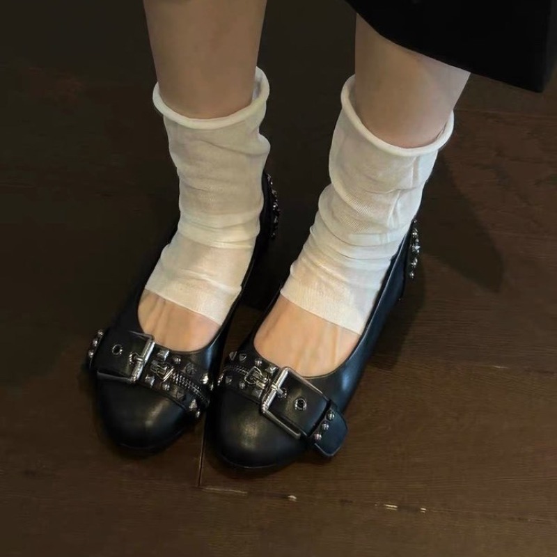 รองเท้าส้นเตี้ยหัวกลมแบบมีสายร - Mary Jane Shoes บทวิจารณ์และราคา